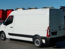 RENAULT MASTER / BLASZAK / FURGON / KAMERA COFANIA / 202