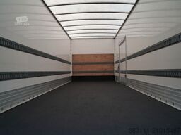 RENAULT D 240 / 4x2 / KONTENER / 7,7 M / WINDA DHOLLANDI