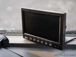 RENAULT D 240 / 4x2 / KONTENER / 7,7 M / WINDA DHOLLANDI