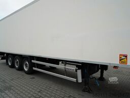 LECITRAILER CH?ODNIA / CARRIER VECTOR 1350 /  O? PODNOSZONA