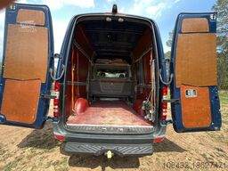 Mercedes-Benz SRINTER 316 Double Cabin