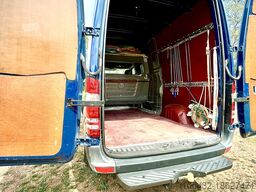 Mercedes-Benz SRINTER 316 Double Cabin