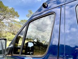 Mercedes-Benz SRINTER 316 Double Cabin
