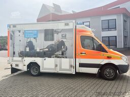 Mercedes-Benz Sprinter 516 CDI 4x2 Sprinter 516 CDI 4x2, Rettungswagen, Bi-Xenon
