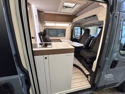 WESTFALIA Columbus 600 D 140PS Zusatzbett Solar Stauraump.