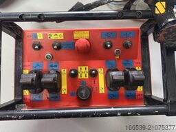 Teupen TEUPEN hyLIFT LEO36T/Kettenarbeitsbühne 36M/Funk