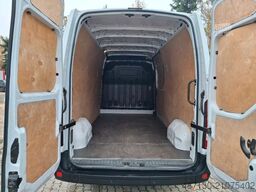RENAULT Master 2.3 dCI 135 L3H2 3,5t Pack Comfort