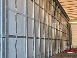 SCHMITZ CARGOBULL SCS 24/L *  2X LIFT * PR.+PL. * PALETTENKASTEN