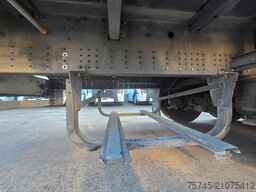 SCHMITZ CARGOBULL SCS 24/L *  2X LIFT * PR.+PL. * PALETTENKASTEN