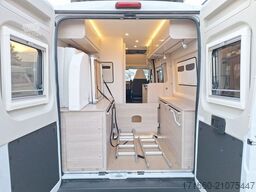 BÜRSTNER Campeo Black Forest C 600