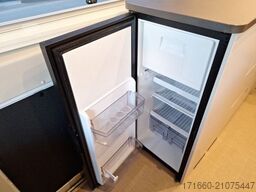 BÜRSTNER Campeo Black Forest C 600