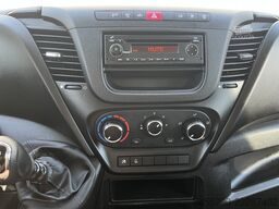 Iveco Daily 35S11D 2.3 345 Airco Trekhaak 3500kg trek...