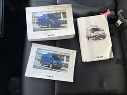 Iveco Daily 35S11D 2.3 345 Airco Trekhaak 3500kg trek...
