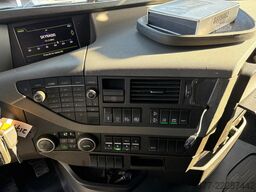 Volvo FH I parc cool sideskirts/NL truck/2x Tank/ 201...