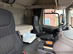 DAF CF 450 CF450 4X2 Spacecab / Smart tacho / 2 bedd