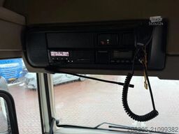 DAF CF 450 CF450 4X2 Spacecab / Smart tacho / 2 bedd