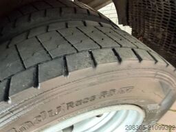 MERCEDES-BENZ Atego 916 met 6.2m open laadbak / 3e zit / airco