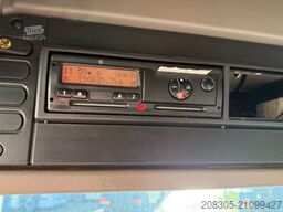 DAF CF 75 CF75-250 4X2 SPACECAB/RENOVA/STEEL/AIR/AIR