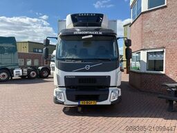 VOLVO FL FL210 4X2 Kuhlkoffer mit Carrier Supra 550 /