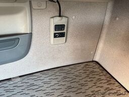 DAF XF 440 XF440 4X2 / Retarder / 2x Tank / Smart ta