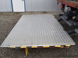 MERCEDES-BENZ Actros 1836 L 4x2 AHK LBW Koffer