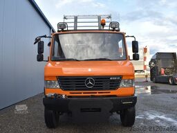 MERCEDES-BENZ Vario 818 4x4 Allrad AHK Winterdienst inkl Pflug