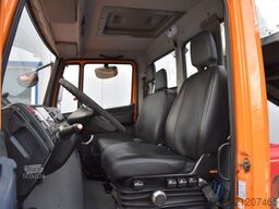 MERCEDES-BENZ Vario 818 4x4 Allrad AHK Winterdienst inkl Pflug