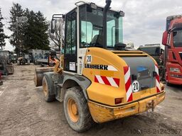LIEBHERR 507