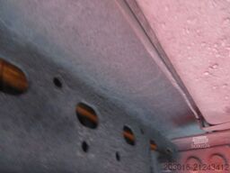 SCHMITZ CARGOBULL Mega Varios 80% Bremse / 60% Reifen