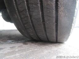 SCHMITZ CARGOBULL Mega Varios 80% Bremse / 60% Reifen