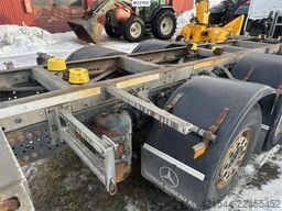 Mercedes-Benz Actros 2551 6x2 Container Truck - ADR Rigged - San