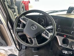Mercedes-Benz Actros 2551 6x2 Container Truck - ADR Rigged - San
