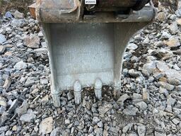 Hitachi zx85us-6 excavator w/ digging bucket, hydraulic sa