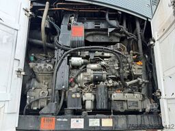 SCHMITZ CARGOBULL SCB*S3B THERMO KING SLXe 400 LIFT AXLE FLOWERWID