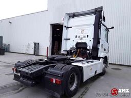 Mercedes Actros 1845