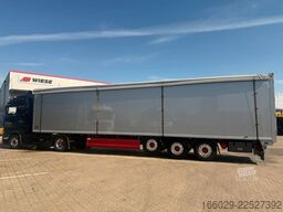 MERCEDES-BENZ Actros als Gesamtzug mit Schubboden