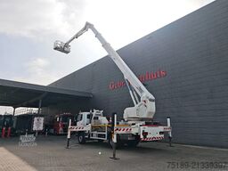 Mercedes-Benz Axor 1833 4x2 Bronto Skylift S32XDT