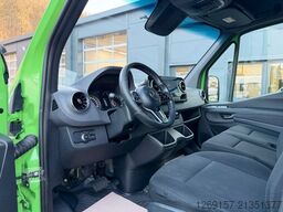 MERCEDES-BENZ Sprinter 319 CDI V6 Kasten L2H2 RWD Navi Automat