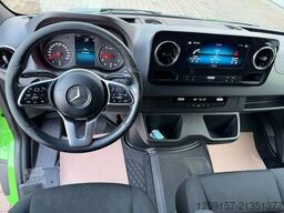 MERCEDES-BENZ Sprinter 319 CDI V6 Kasten L2H2 RWD Navi Automat