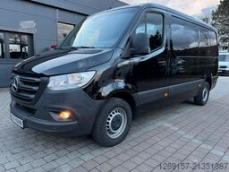 MERCEDES-BENZ Sprinter 317 CDI Kasten RWD L2H1 **AHK 3500 KG**