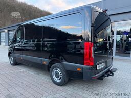 MERCEDES-BENZ Sprinter 317 CDI Kasten RWD L2H1 **AHK 3500 KG**