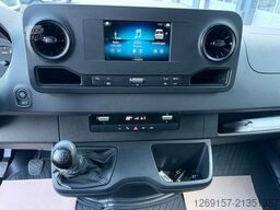 MERCEDES-BENZ Sprinter 317 CDI Kasten RWD L2H1 **AHK 3500 KG**