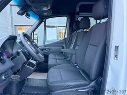MERCEDES-BENZ Sprinter 317 CDI Tourer RWD 9 Sitze Navi + Autom