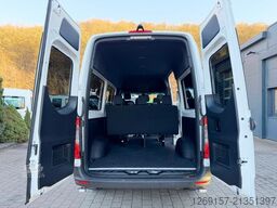 MERCEDES-BENZ Sprinter 317 CDI Tourer RWD 9 Sitze Navi + Autom