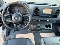 MERCEDES-BENZ Sprinter Pritsche 211/311CDI FWD L2 Navi + Klima