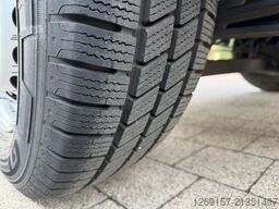 MERCEDES-BENZ Sprinter Pritsche 211/311CDI FWD L2 Navi + Klima