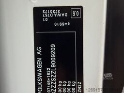 VOLKSWAGEN Crafter 5,5 T Pritsche Kipper + Laubgitter *A/C*