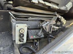 MAN Steyr 33S46 Loglift 105Z 6x6