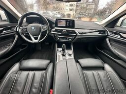 BMW 540d xDrive 235kw*PANO*Leder*Digi*LED*Standh*HUP