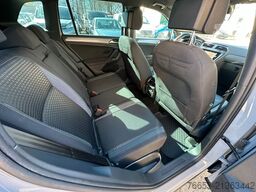 VOLKSWAGEN Tiguan 110kw DSG * LED * Head-Up*Digital*Navi*